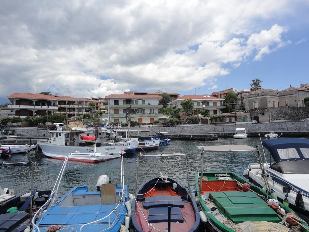 Appartamento Sul Mare Acireale Exterior foto